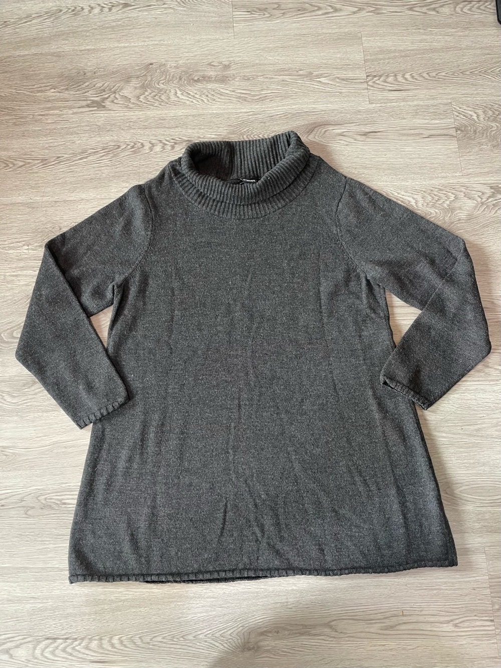 Eileen Fisher Dark Charcoal Turtleneck merino wool Sweater